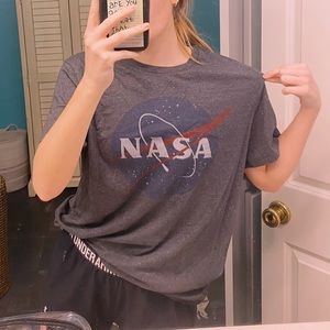 old navy gender neutral NASA tee